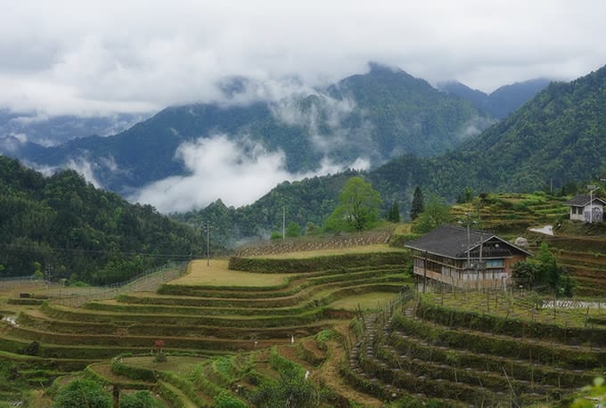 4-Day Tour of Guilin Landscapes, Yangshuo, Longji Terraces, and Ethnic Minorities